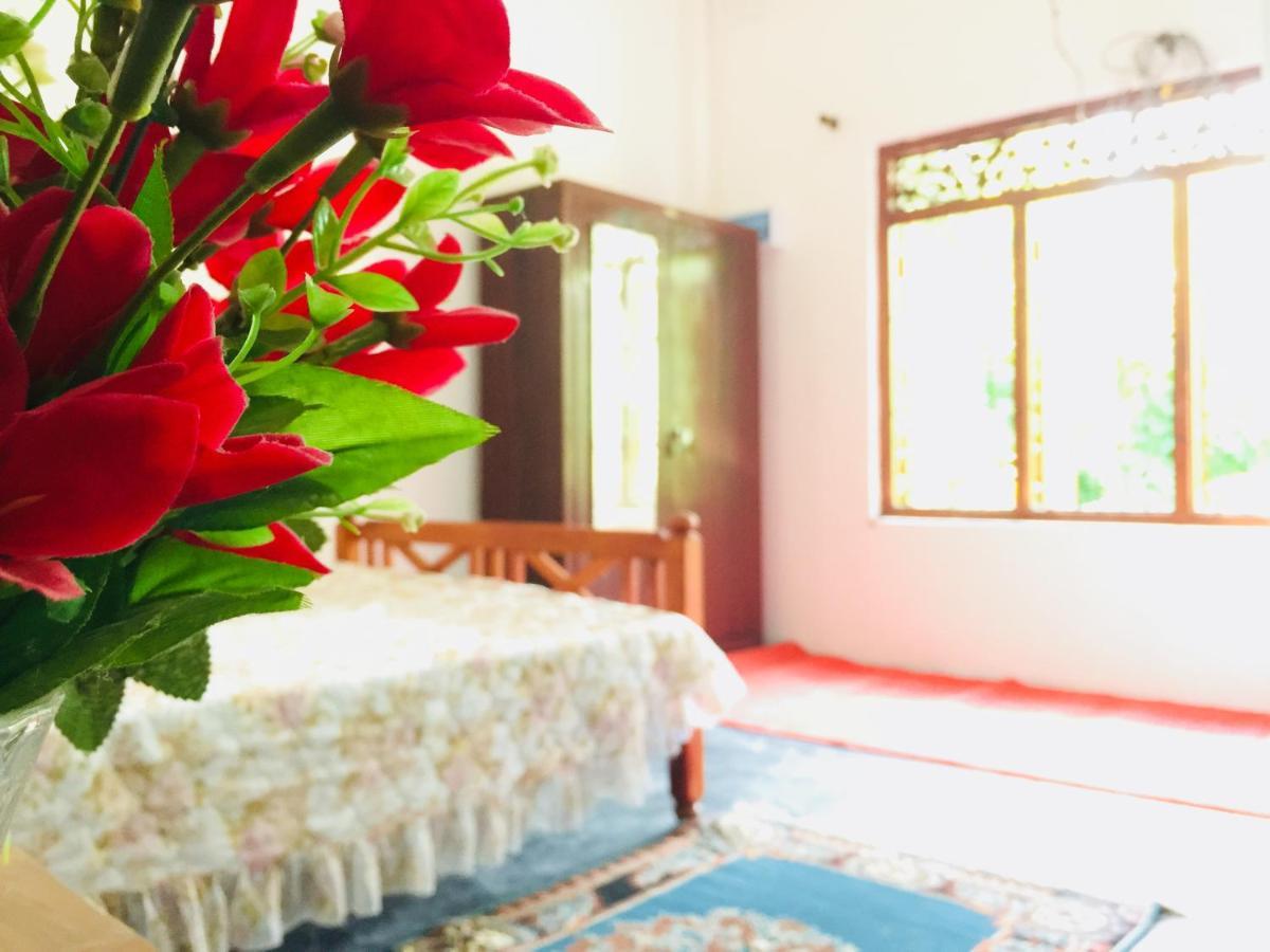 Thaaaru Villa Mirissa Exteriér fotografie