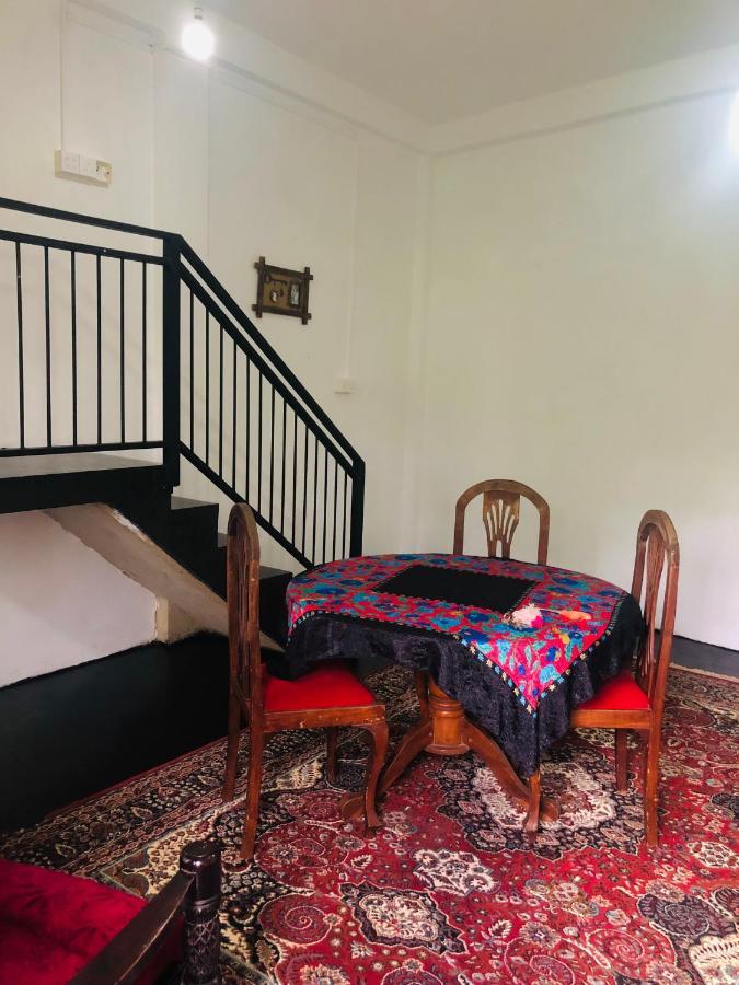 Thaaaru Villa Mirissa Exteriér fotografie