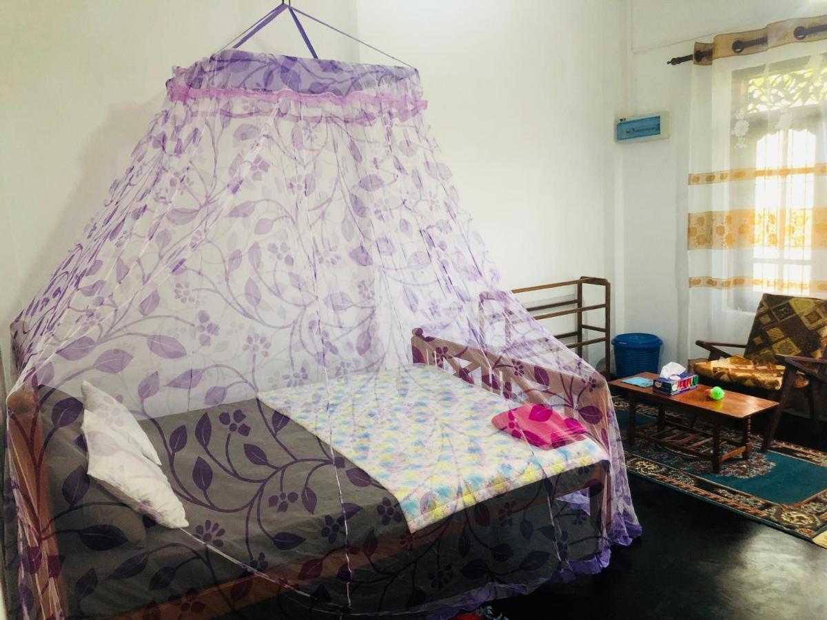Thaaaru Villa Mirissa Exteriér fotografie